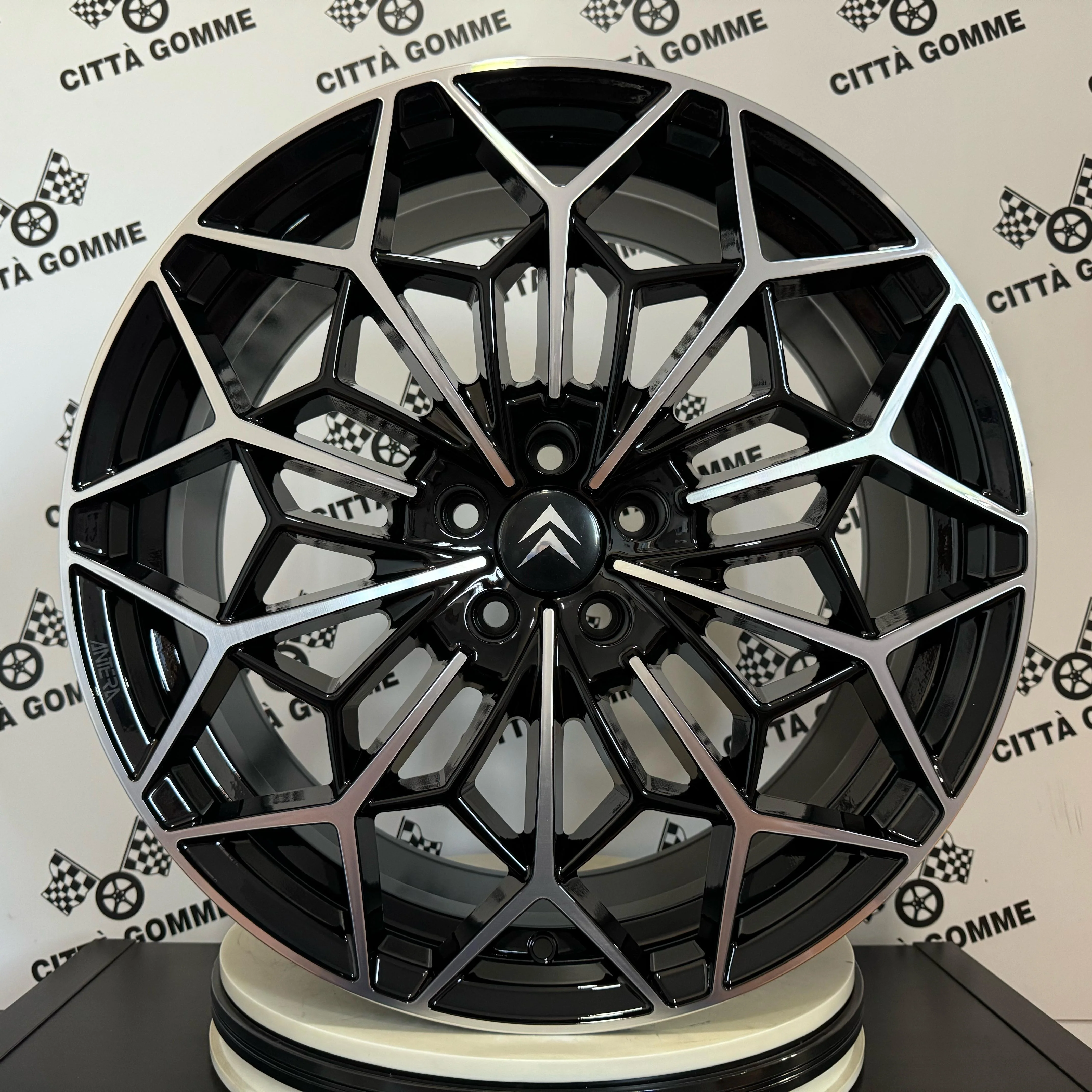 Set 4 Cerchi in lega Antera A105 Citroen C5 Aircross DS4 DS7 Crossback