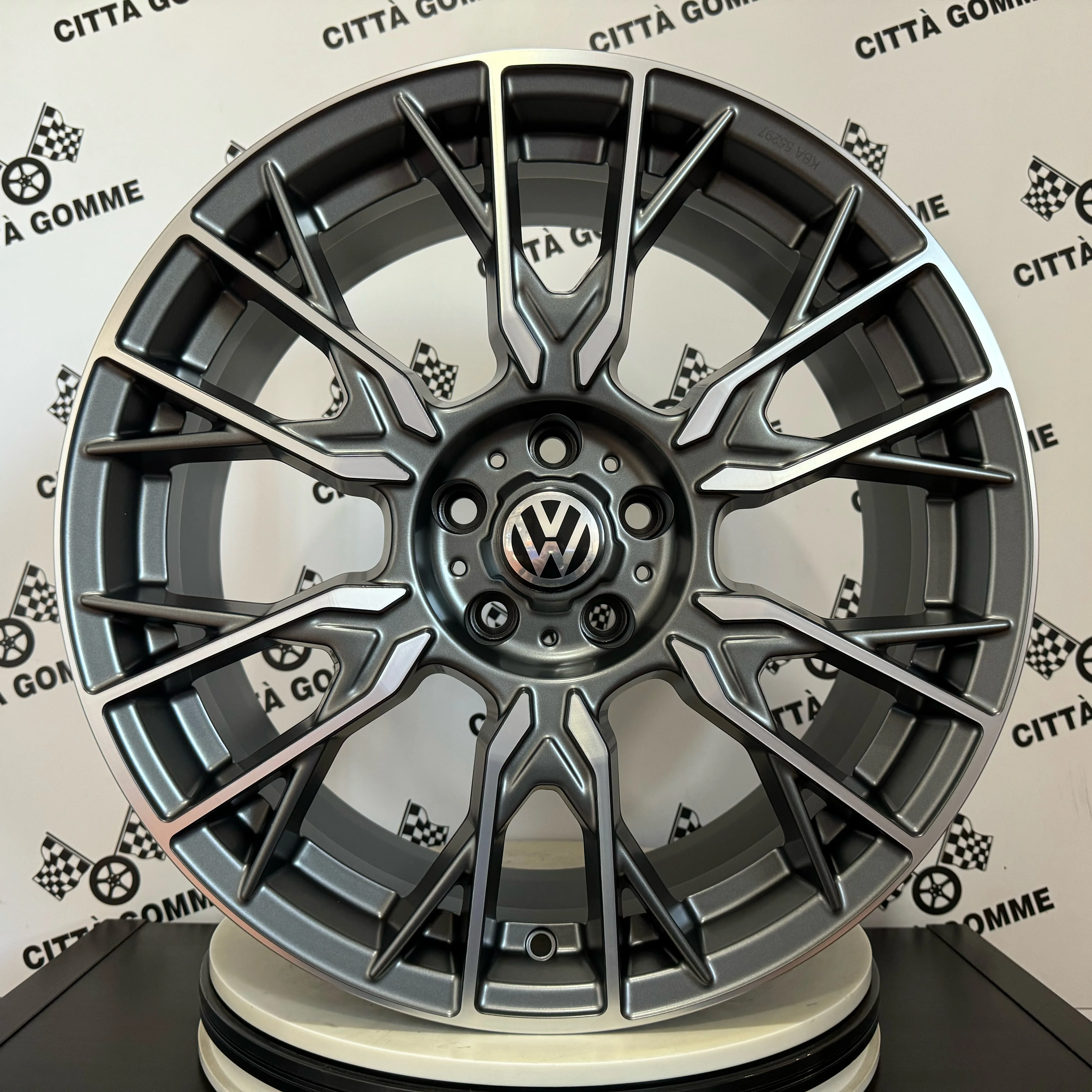 Set 4 Cerchi in lega Fender per Volkswagen Golf 5 6 7 8 T-Roc Tiguan Eos Touran Touareg Caddy Jetta Beetle Sharan ID3 ID4 ID5 ID6 ID7 - Image 6