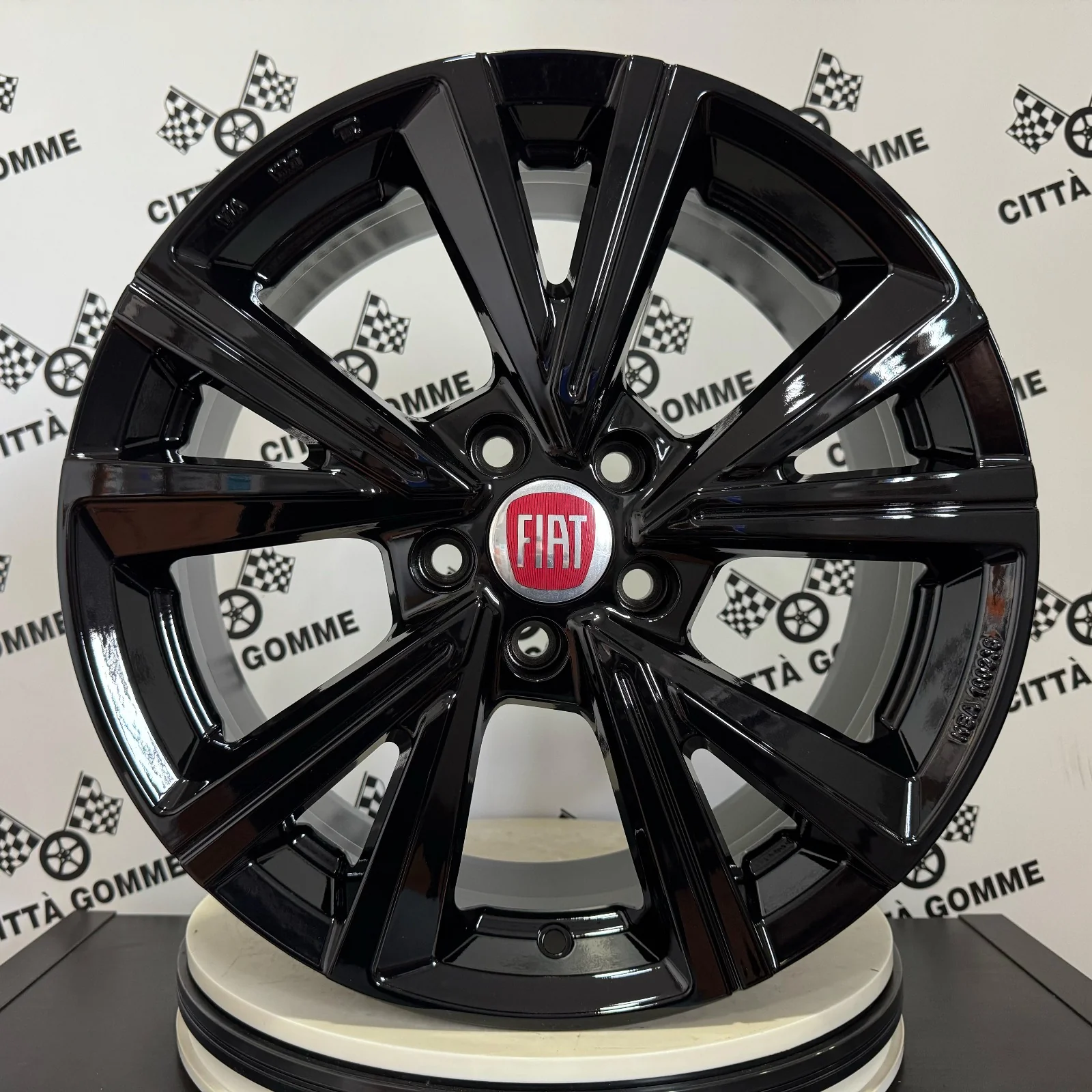 Set 4 Cerchi in lega QVARZ per FIAT CROMA 500X - Image 4