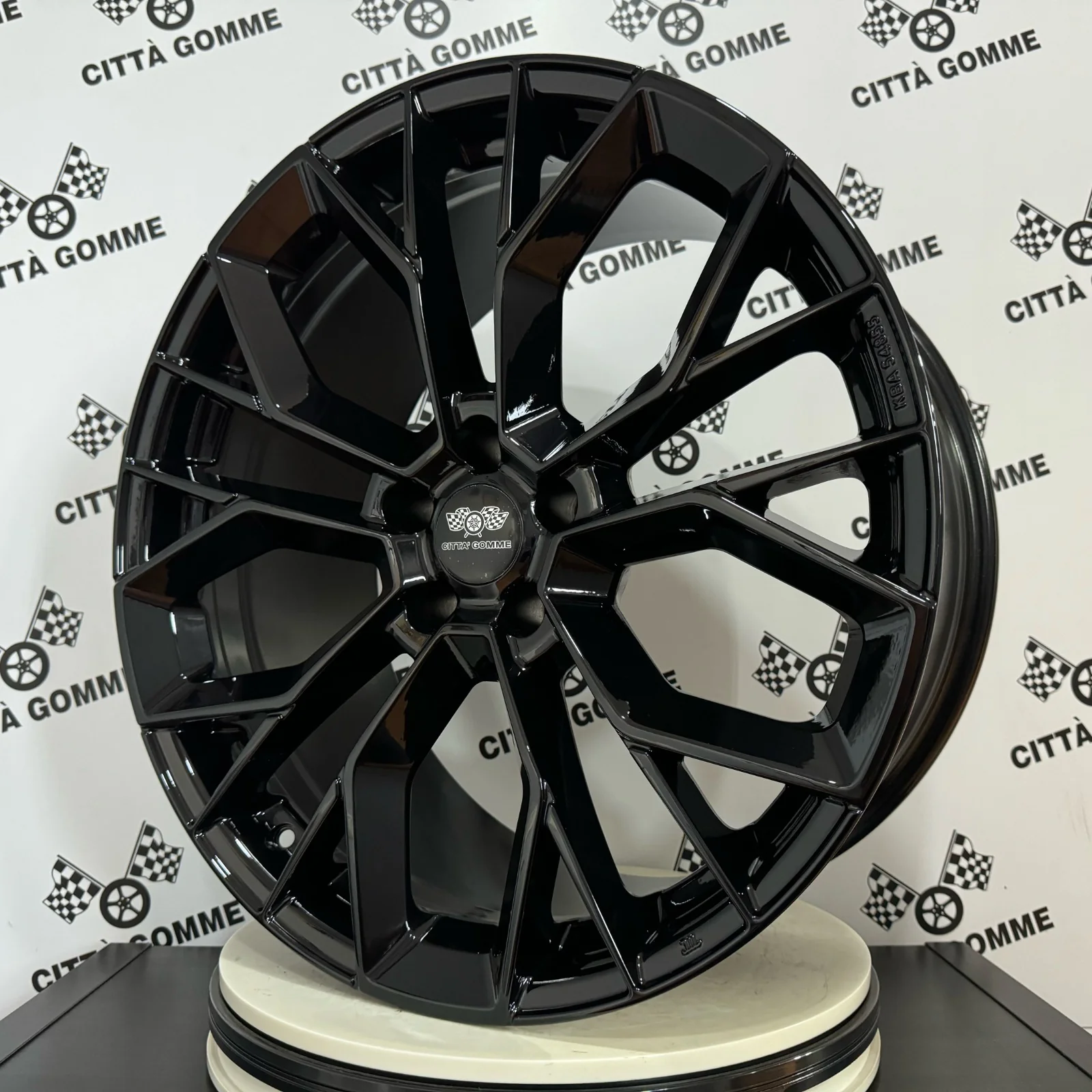 Set 4 Cerchi in lega STILO per Hyundai iX20 iX35 i30 i40 Kona Ioniq Tucson Nexo Santa Fe Trajet Sonata - Image 6