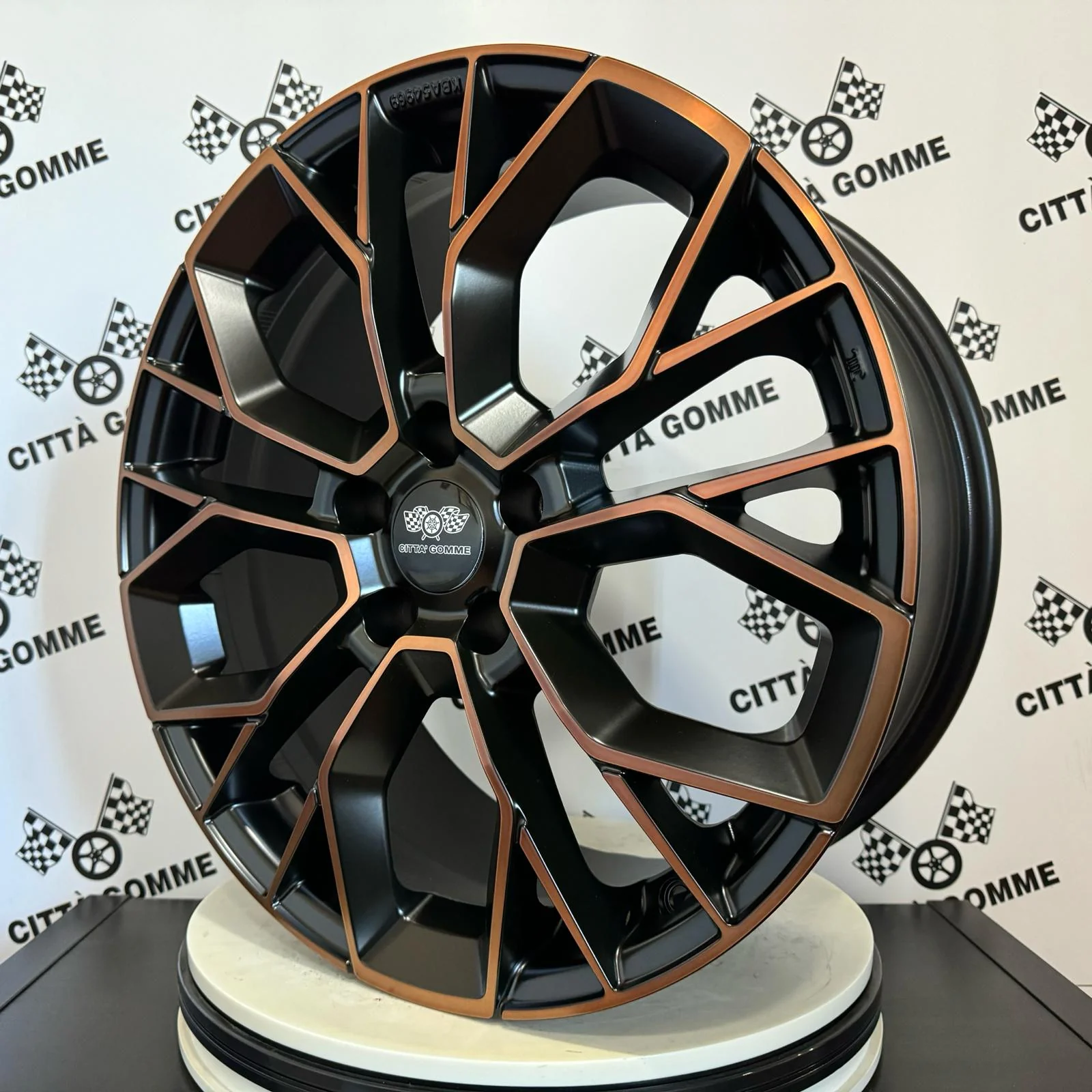 Set 4 Cerchi in lega STILO per Hyundai iX20 iX35 i30 i40 Kona Ioniq Tucson Nexo Santa Fe Trajet Sonata - Image 4