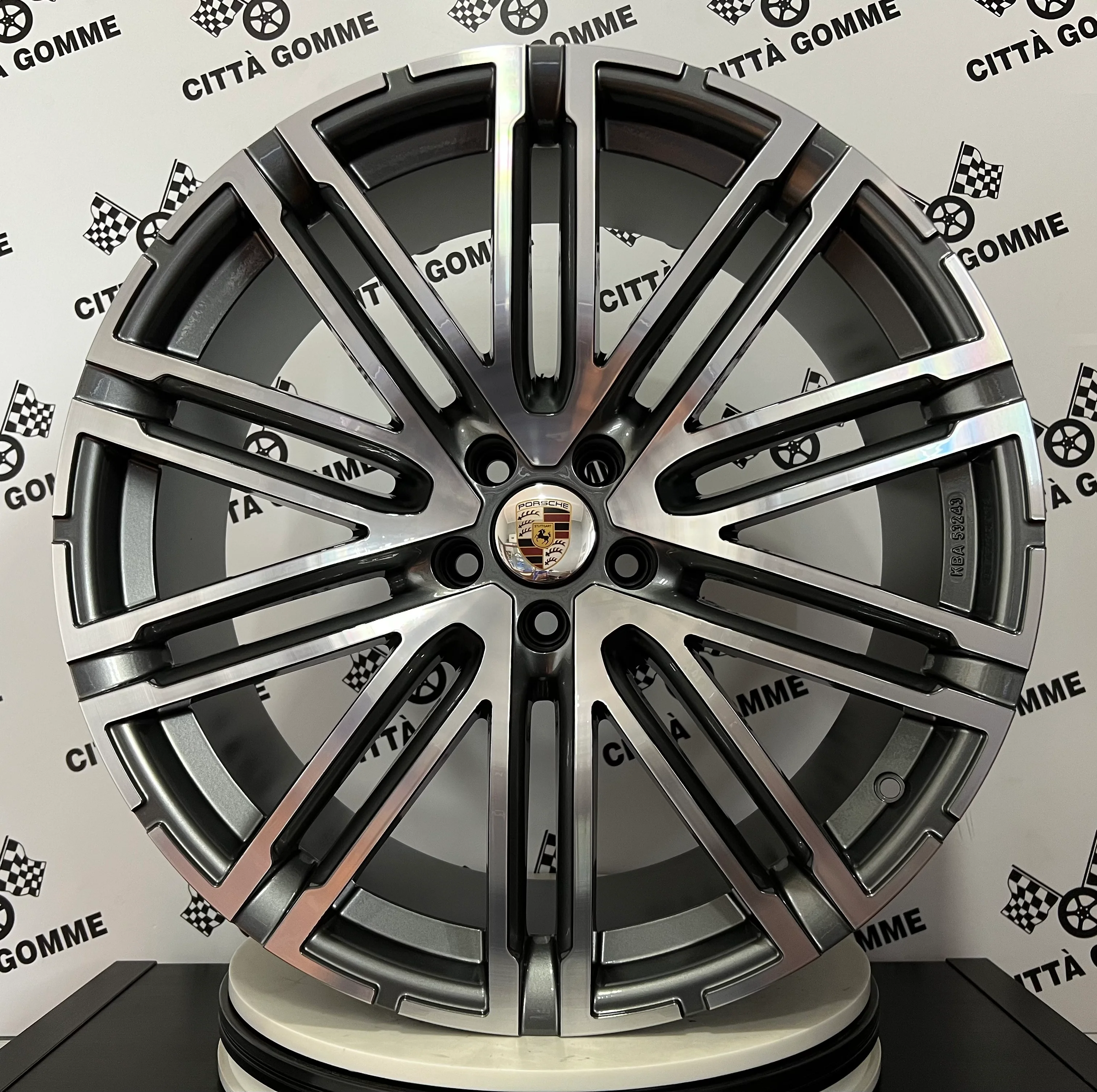 Set 4 Cerchi in lega Targa per Porsche 718 Boxster Cayman 911 Cayenne Taycan Panamera IN DOPPIA MISURA - Image 3