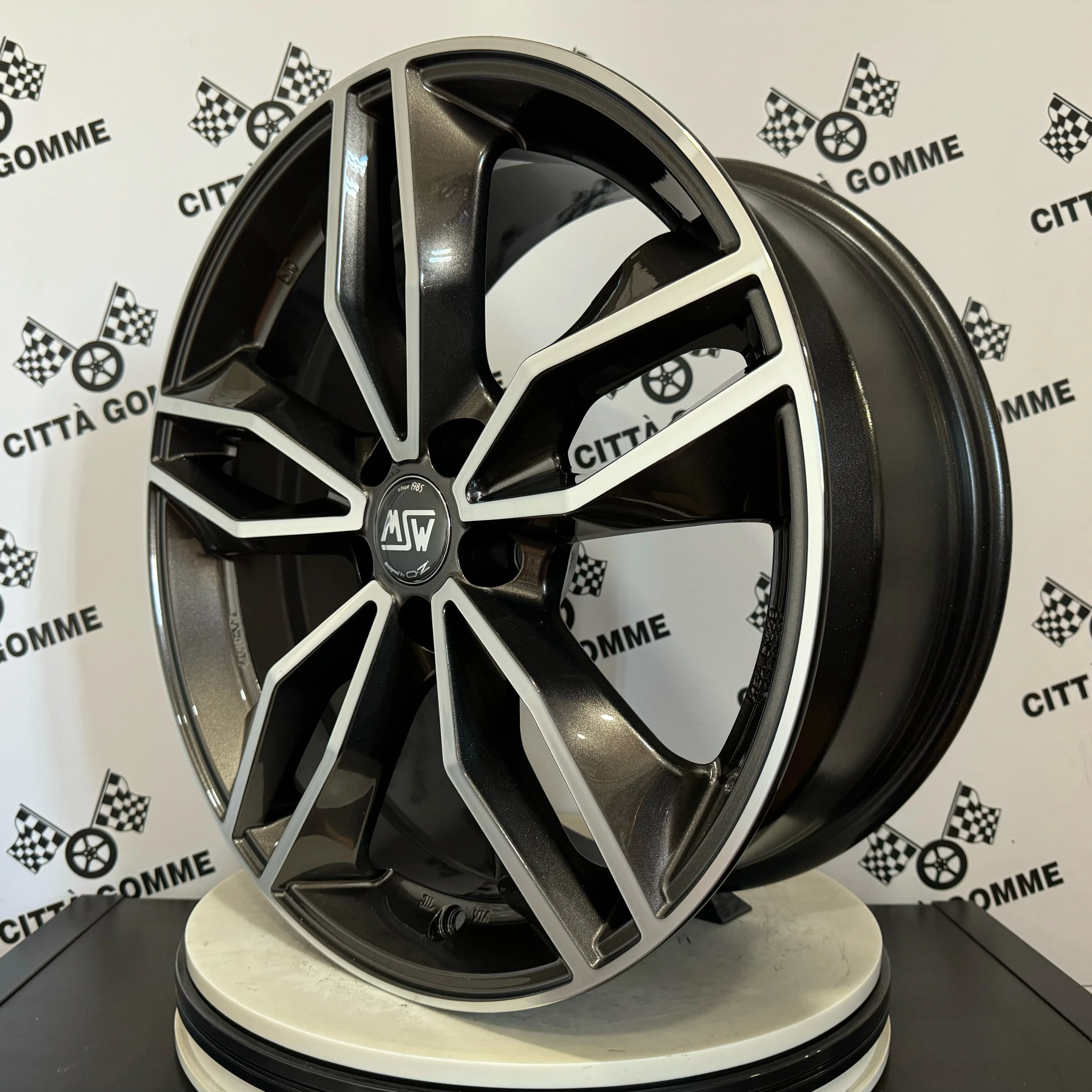 Set da 4 Cerchi in lega Msw71 per Mercedes Classe A B C E CLA GLA GLB VITO GLK GLE GLC - Image 3